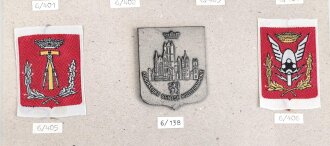 Belgien, Sammlung Ärmelabzeichen Stadtpolizei Brüssel, auf Karton getackert