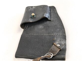 Pistolentasche , schwarz genarbtes Leder