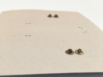 Großbritannien, Sammlung Schulterklappen Heer, auf Karton getackert