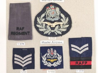 Großbritannien, Sammlung Rangabzeichen Luftwaffe, auf Karton getackert