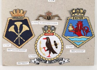 Großbritannien, Sammlung Ärmelabzeichen Marine, auf Karton getackert