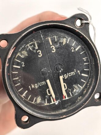 Luftwaffe Zweifach Druckanzeiger Fl 20570, Funktion nicht geprüft