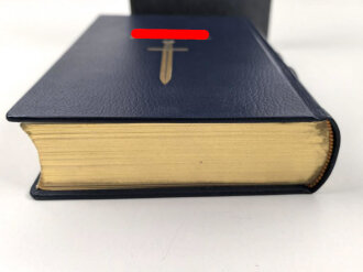 "Mein Kampf" Adolf Hitler,  Jubiläumsausgabe anlässlich des 50. Geburtstages Adolf Hitlers. Guter Zustand, in Schuber, sehr guter Zustand