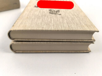 "Mein Kampf" Adolf Hitler,  Geschenkausgabe Leinen in zwei Bänden, im Schuber. 2. Auflage 1937, guter Zustand