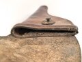 Pistolentasche, Leder mit Messingbeschlägen. Ungereinigtes Stück