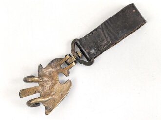 Trommelhaken Reichswehr und frühe Wehrmacht aus Messing. getragen, guter Zustand, Gesamthöhe mit Koppelschlaufe 18cm