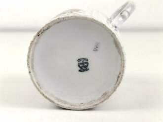 Kaiserreich und 1. Weltkrieg, Andenkentasse aus Porzellan, Darstellend Kaiser Wilhelm den II. Guter Zustand, Höhe 8cm