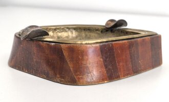 1. Weltkrieg, Aschenbecher aus Propellerholz