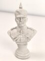 Kaiserreich und 1. Weltkrieg, kleine Büste Darstellend Kaiser Wilhelm II. Bisquitporzellan, Höhe 12cm, unbeschädigt