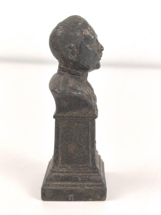 1. Weltkrieg, kleine Büste Darstellend "Kaiser Wilhelm II" Spritzguß, Höhe 9,5cm