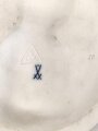 Kaiserreich, Wandplakette Meissner Porzellan, Darstellend Friedrich der Große "der alte Fritz" Breite 13cm. Minimal beschädigt, Alter unbekannt