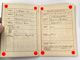 Feldpost / Post und Ausweise eines Angehörigen Feldpost Nummer 18888 " Landesschützen-Bataillon 582"