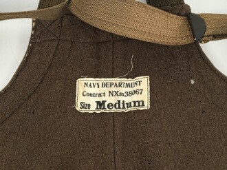 U.S. Navy WWII Deck pants size medium. " Navy Department Contract NXsx 38067" Used, good condition