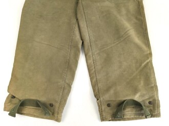 U.S. Navy WWII Deck pants size medium. " Navy Department Contract NXsx 38067" Used, good condition