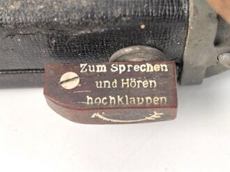 1. Weltkrieg, Feldfernsprecher 16. Verschluss defekt, Typenschild und Vermittlungsschnur fehlen. Ungereinigt, Funktion nicht geprüft