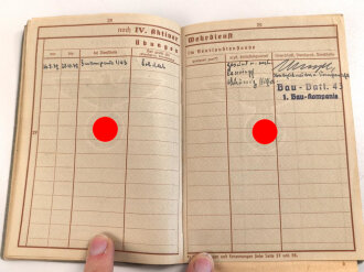 Soldbuch, Wehrpaß und Feldpost eines Sanitäters