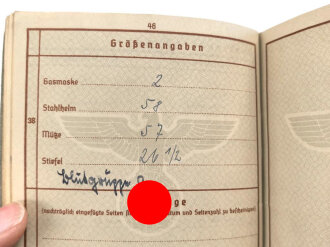 Soldbuch, Wehrpaß und Feldpost eines Sanitäters