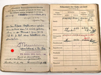 Soldbuch, Wehrpaß und Feldpost eines Sanitäters
