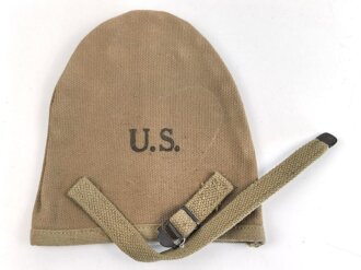 U.S.Army , 1942 dated T handle shovel cover in very good condition