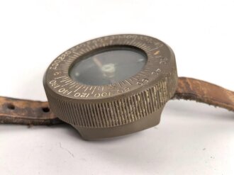 U.S. Airborne WWII, wrist compass with arm band. Uncleaned