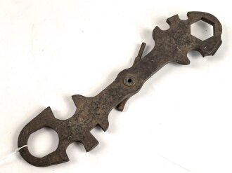 U.S.Army WWII, Combination tool for ca. 30 machine guns. Uncleaned