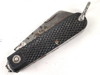 British 1943 dated military pocket knife, made by A.Jallen & Sons Sheffield. Works just fine, uncleaned