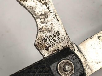 British 1943 dated military pocket knife, made by W & S Sheffield. Works just fine, uncleaned