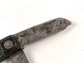 British 1943 dated military pocket knife, made by W & S Sheffield. Works just fine, uncleaned, Blade broken