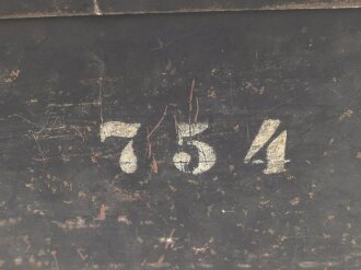 Waffenmeister Ergänzungskasten ( Patronenkasten 41 ) mit Aufschabloniertem " E"  für Waffenmeister. Originallack, guter Zustand, ungereinigt. "Wa 42"