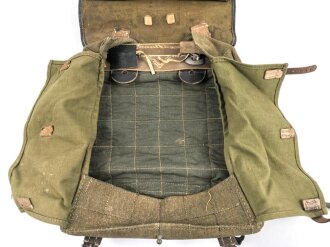 Tornister Wehrmacht, datiert 1942, guter Gesamtzustand, ungereinigtes Stück