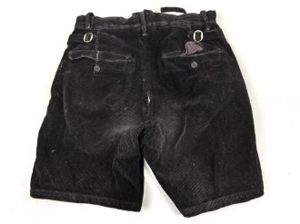 Hitlerjugend, schwarze, kurze Cordhose. Das RZM Etikett verwaschen, ungereinikgtes, getragenes Stück