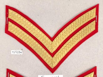 Großbritannien, Sammlung Rangabzeichen Heer, auf Karton getackert