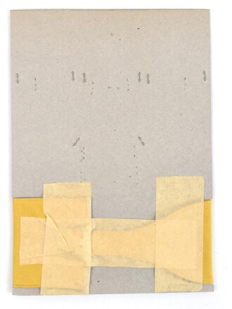 Großbritannien, Sammlung Ärmelabzeichen und Armbinde Zivilschutz, auf Karton getackert