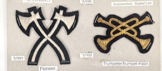 Großbritannien, Sammlung Ärmelabzeichen, auf Karton getackert