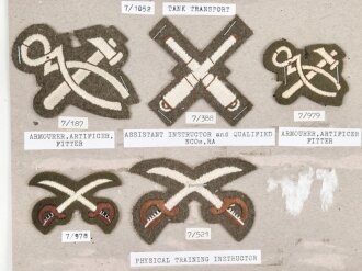 Großbritannien, Sammlung Ärmelabzeichen Heer, auf Karton getackert