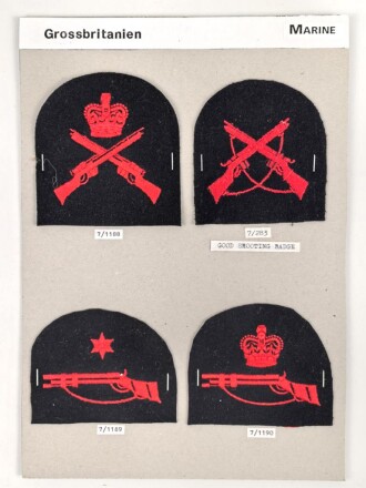 Großbritannien, Sammlung Ärmelabzeichen Marine, auf Karton getackert
