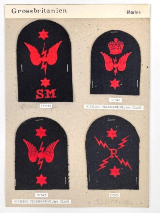 Großbritannien, Sammlung Ärmelabzeichen Marine, auf Karton getackert