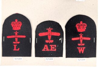 Großbritannien, Sammlung Ärmelabzeichen Marine, auf Karton getackert