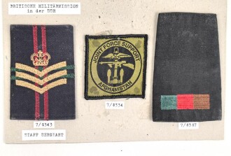 Großbritannien, Sammlung Ärmelabzeichen, auf Karton geklebt