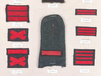 Großbritannien, Sammlung Rangabzeichen, auf Karton getackert
