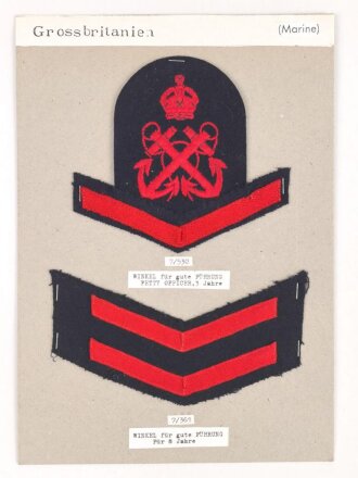 Großbritannien, Sammlung Ärmelabzeichen Marine, auf Karton getackert