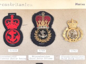 Großbritannien, Sammlung Mützen und...