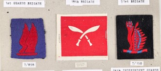 Großbritannien, Sammlung Ärmelabzeichen, auf Karton getackert
