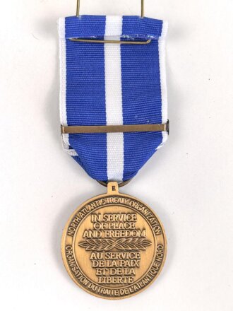 Bundeswehr, Einsatzmedaille KOSOVO mit Bandspange im Etui