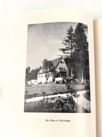 Deutschland nach 1945 "Generalfeldmarschall Rommel - Zum Ehrenden Gedenken" neuwertig in leicht defekter Papierhülle, 100 Seiten