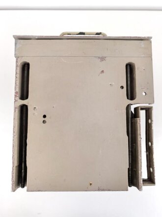 Sender "S 18205/III" zum Lorenz 40 Watt Sender der Kriegsmarine. Funktion nicht geprüft