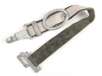 Teil eines Gehänge zum Dolch für Offiziere des Heeres, Beschläge Zink versilbert