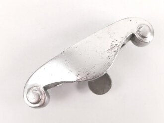 Papierstange zum Dolch für Offiziere des Heeres, Aluminium, das Hakenkreuz angeklebt, original ?