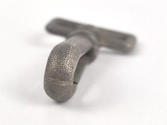 Ersatzteil für ein Gehänge zum Dolch für Offiziere des Heeres oder der Luftwaffe. Feder mit voller Funktion