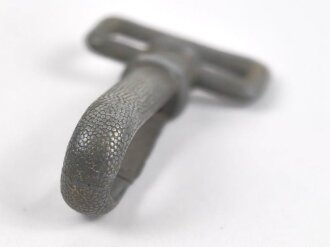 Ersatzteil für ein Gehänge zum Dolch für Offiziere des Heeres oder der Luftwaffe. Feder mit voller Funktion
